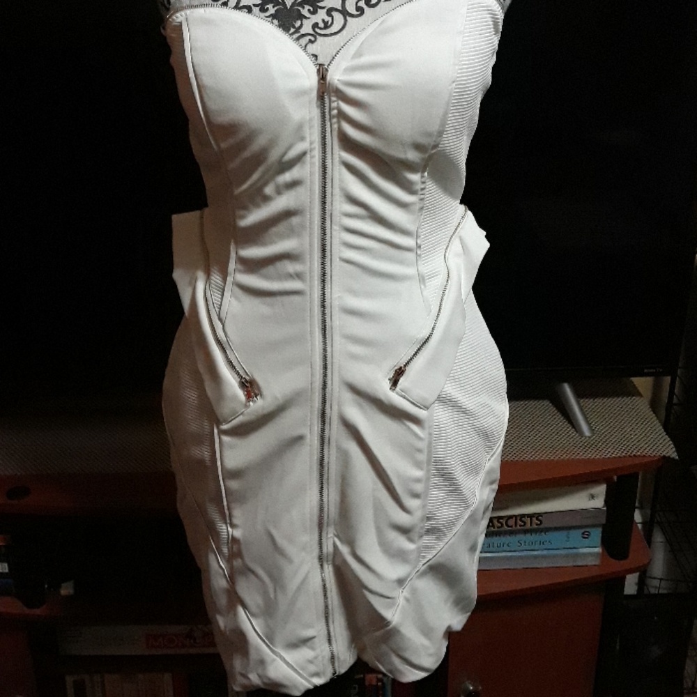 Only 1 left!  Off White Strapless Zipper Dress - Picture 5 of 8